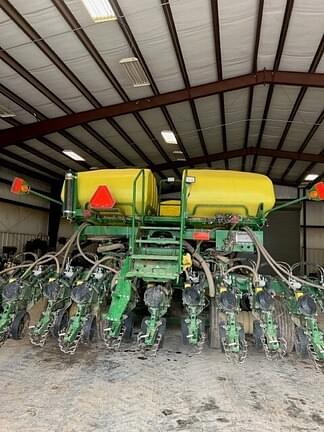 Image of John Deere DB60 equipment image 1