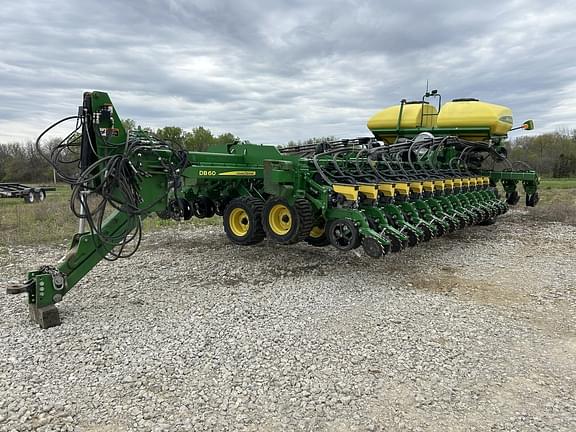 Image of John Deere DB60 Primary image