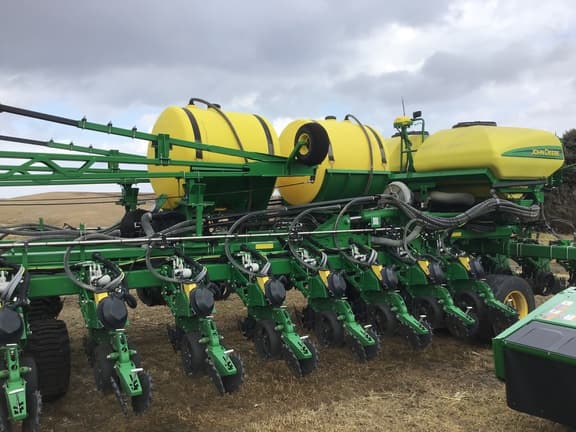 Image of John Deere DB60 equipment image 2