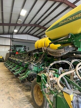 Main image John Deere DB60