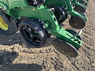 Main image John Deere DB60 20