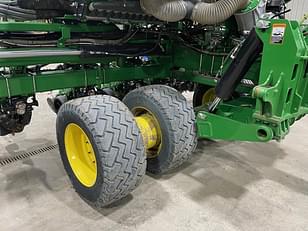 Main image John Deere DB60 32