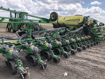 Main image John Deere DB60