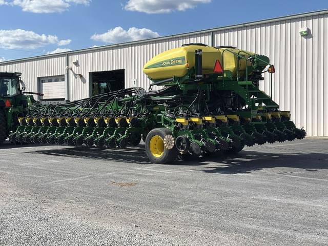 Image of John Deere DB60 equipment image 3