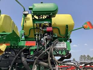 Main image John Deere DB60 12