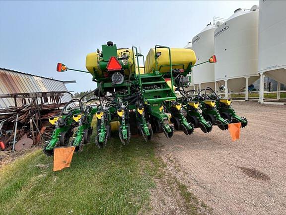Image of John Deere DB66 equipment image 3