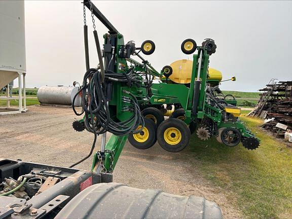 Image of John Deere DB66 equipment image 2