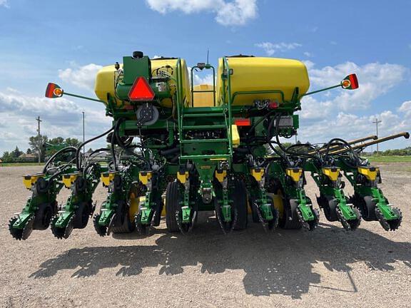 Image of John Deere DB66 equipment image 3