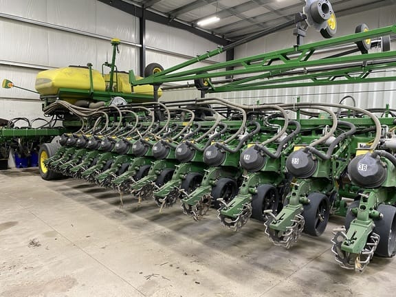 2020 John Deere DB66 Image