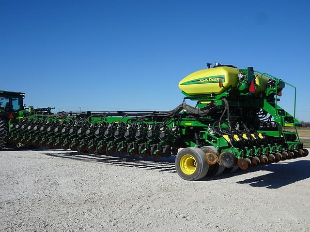 Image of John Deere DB80 equipment image 4