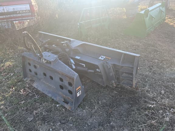 Image of John Deere Worksite Pro DB84 equipment image 3