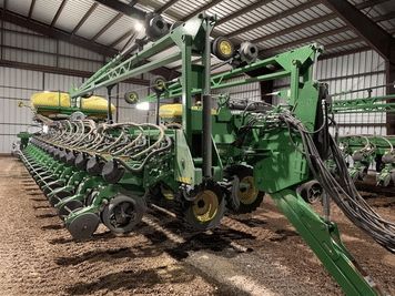 Main image John Deere DB90