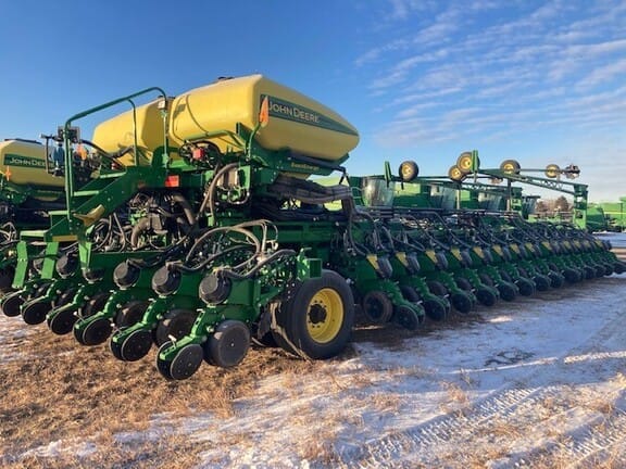 Main image John Deere DB90
