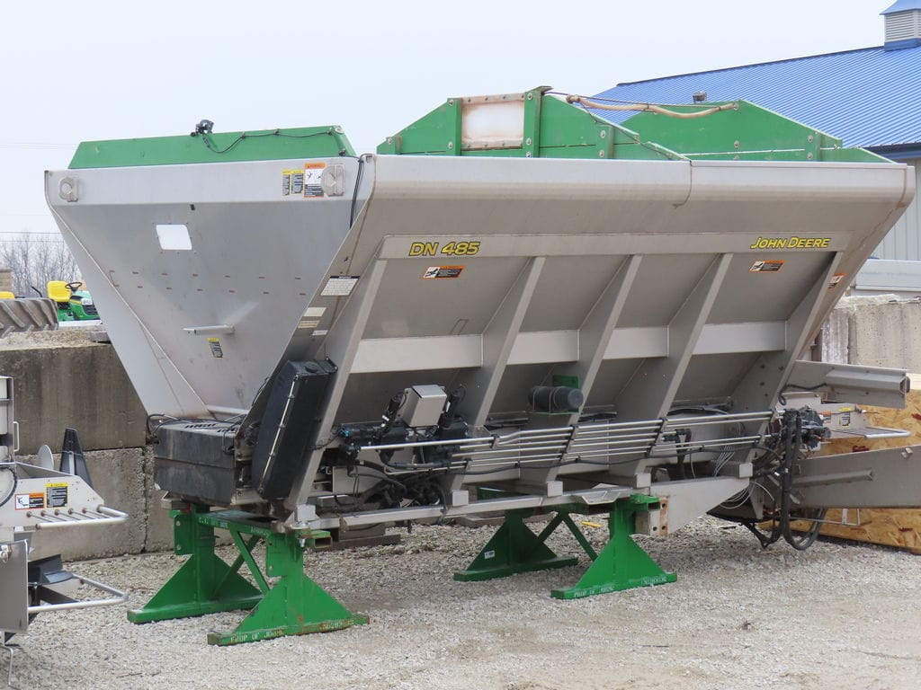2020 John Deere DN485 Equipment Image0