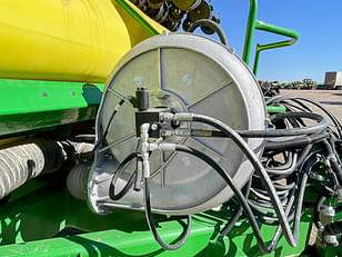 Main image John Deere DR24 10