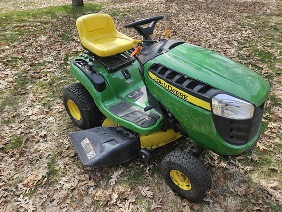 Image of John Deere E100 Primary image