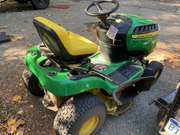 Image of John Deere E100 equipment image 2