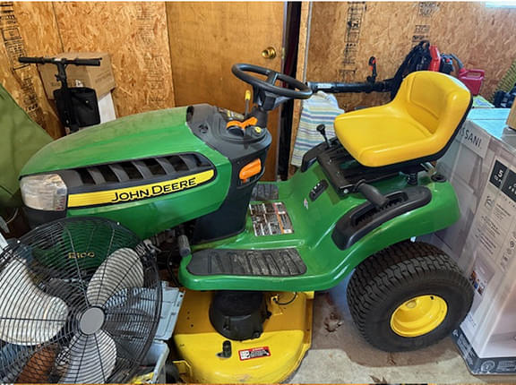 Image of John Deere E100 Image 0