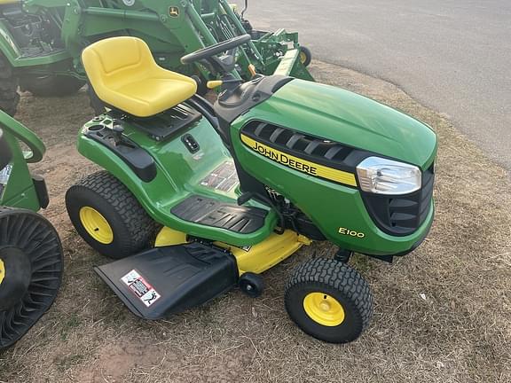 Image of John Deere E100 equipment image 2