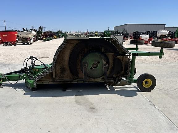 Image of John Deere E12 equipment image 1