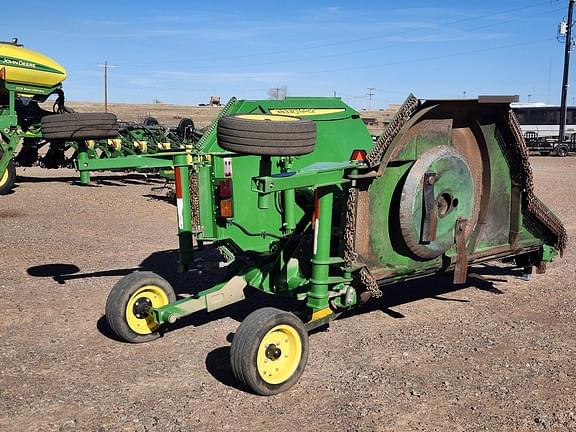 Image of John Deere E12 equipment image 2