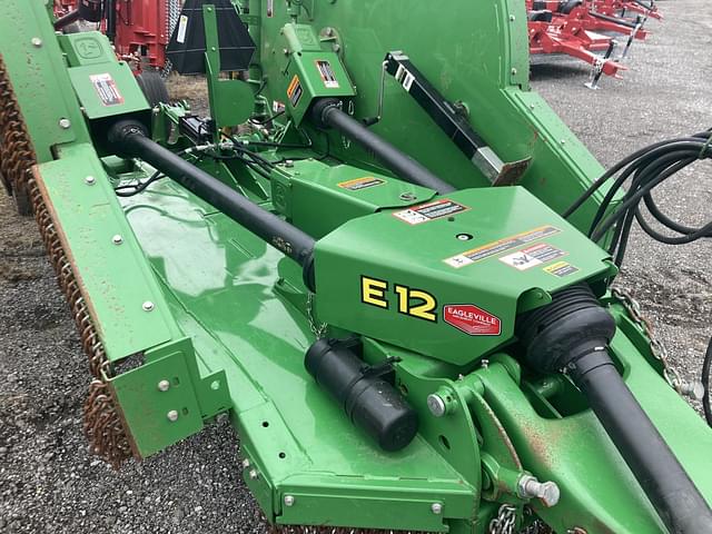 Image of John Deere E12 equipment image 1