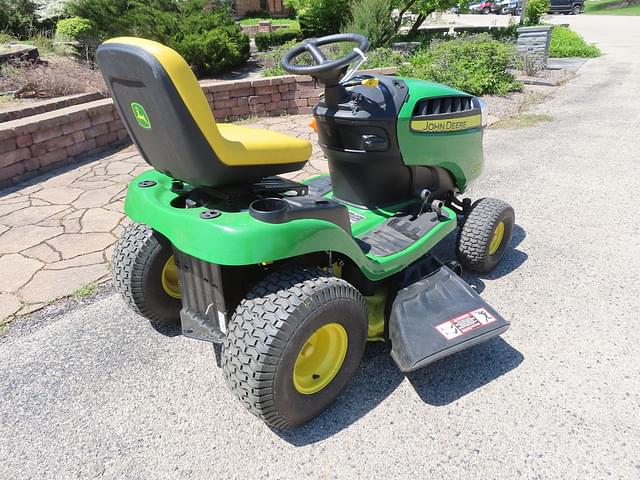 Image of John Deere E120 equipment image 2