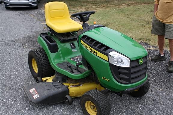 Image of John Deere E140 Primary Image