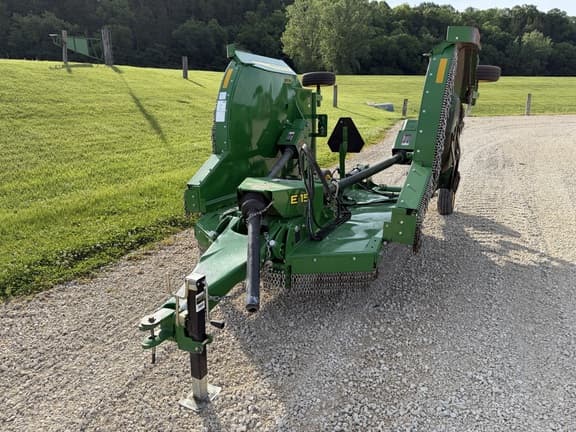 Image of John Deere E15 equipment image 1