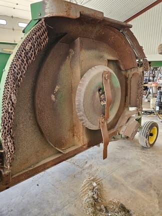 Image of John Deere E15 equipment image 2