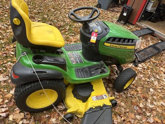 Image of John Deere E180 Primary image