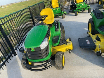 Main image John Deere E180