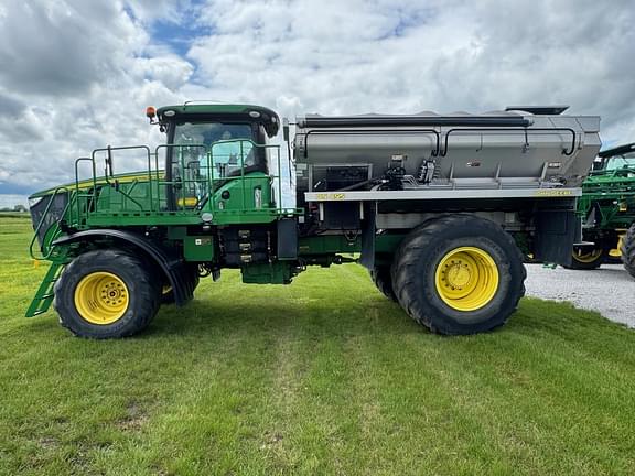 Image of John Deere F4365 equipment image 1