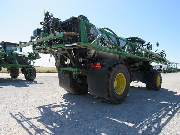 Image of John Deere F4365 equipment image 4