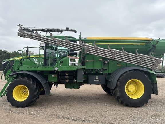 Image of John Deere F4365 equipment image 2