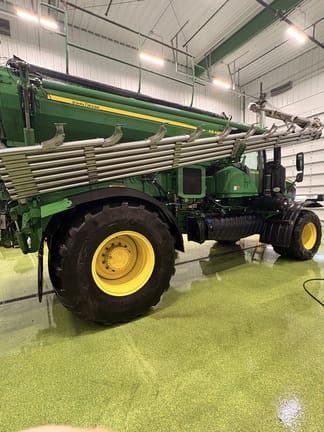 2020 John Deere F4365 Equipment Image0