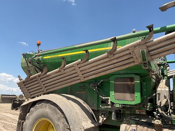 Image of John Deere F4365 equipment image 1