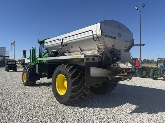 Image of John Deere F4365 equipment image 2