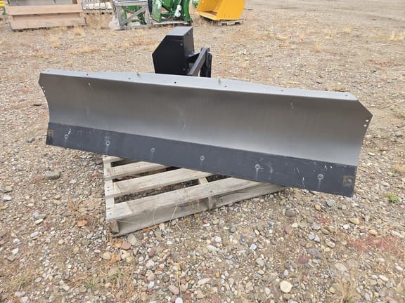 2020 John Deere 72" Front Blade Equipment Image0