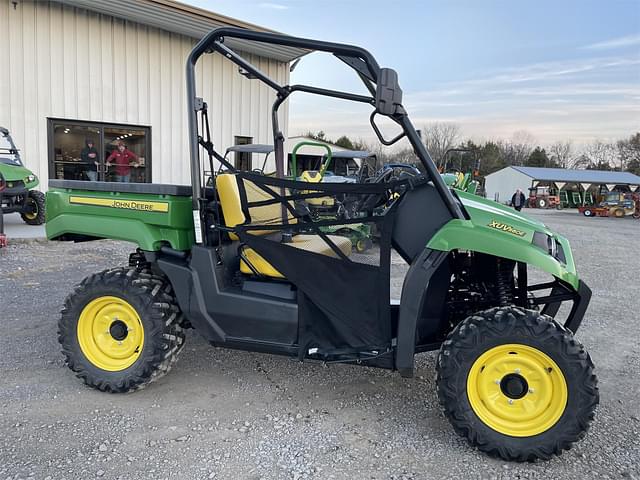 Image of John Deere XUV 560E equipment image 1