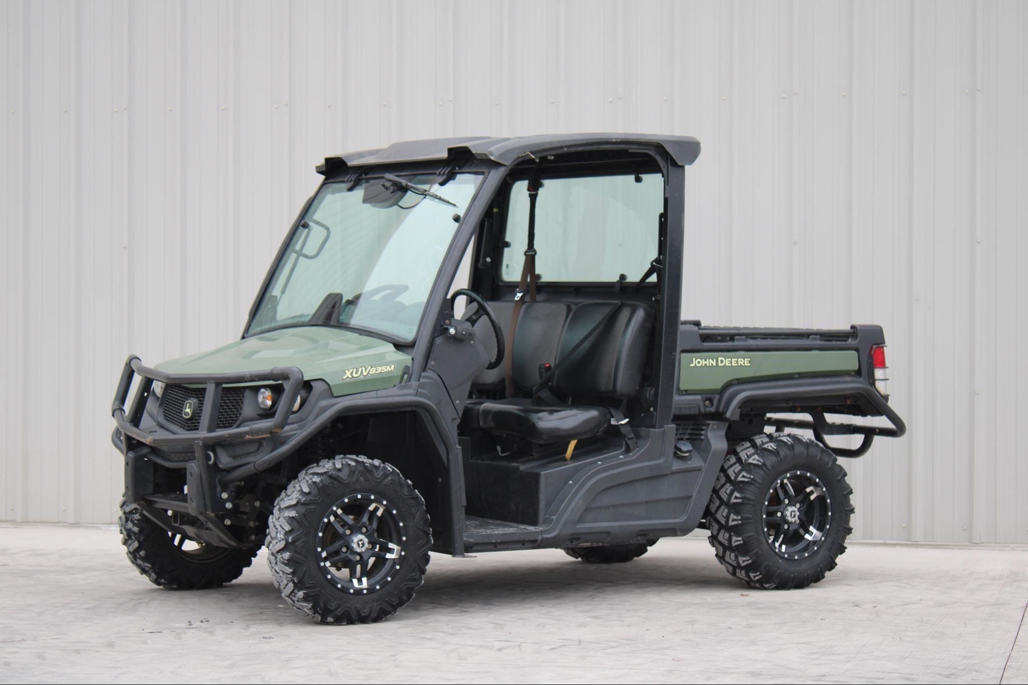 Main image John Deere XUV 835M