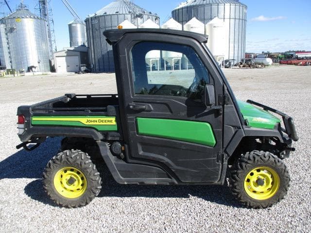 Image of John Deere XUV 835M equipment image 3