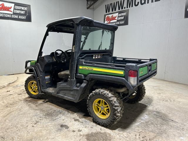 Image of John Deere XUV 835M equipment image 3