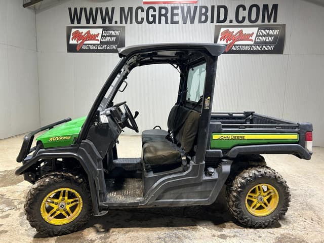 Image of John Deere XUV 835M equipment image 2