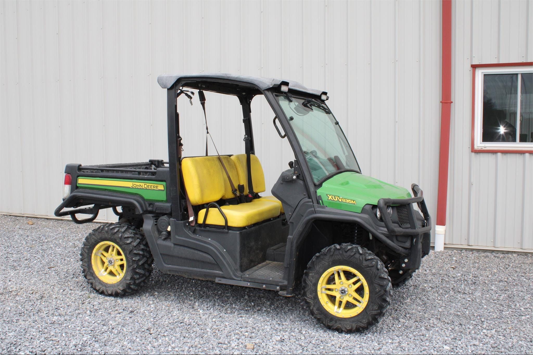 Main image John Deere XUV 835M