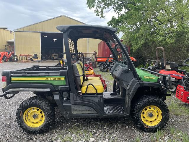 Image of John Deere XUV 865M equipment image 1