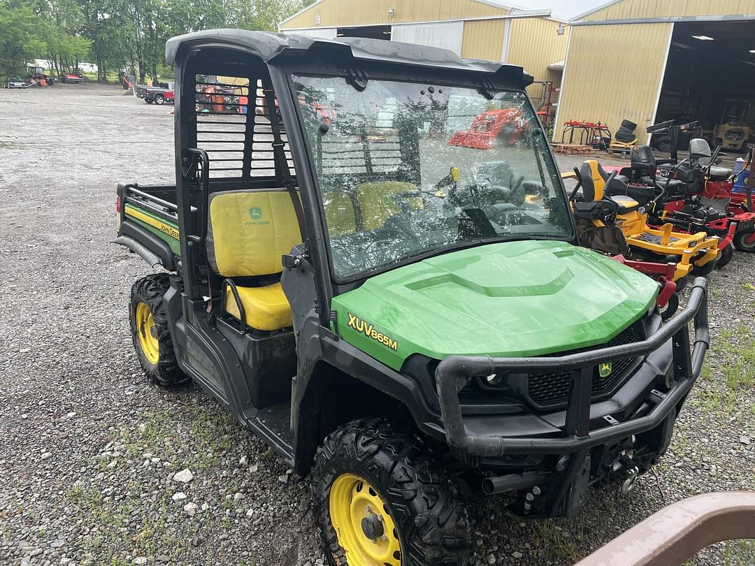 Image of John Deere XUV 865M Primary image