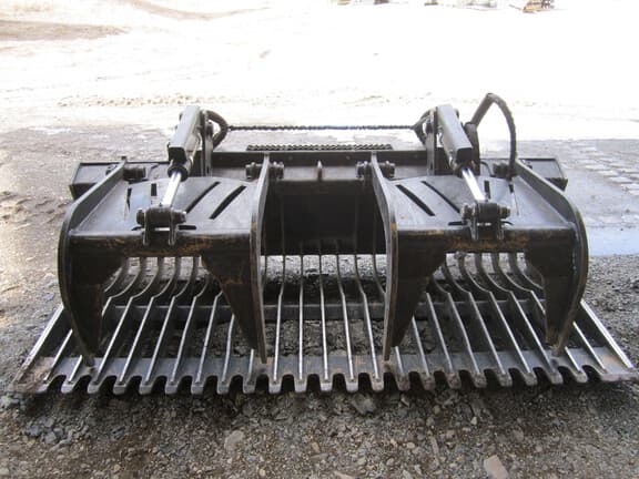 Image of John Deere GR84B equipment image 1