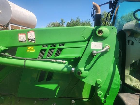 Image of John Deere H310 equipment image 4
