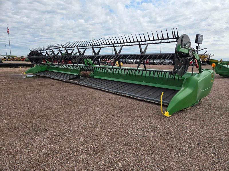 Image of John Deere 745FD Primary image